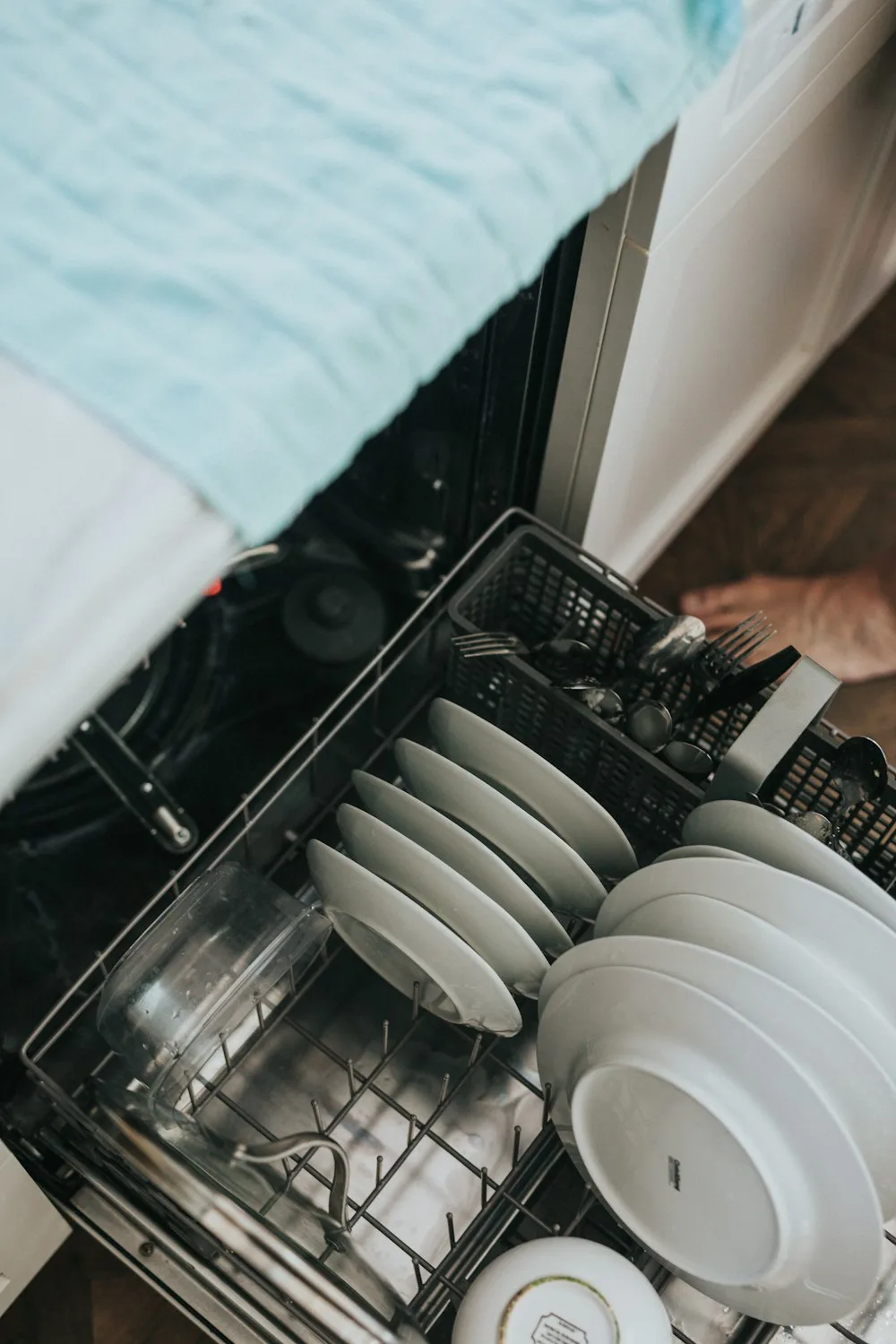 Modern kitchen dishwasher repair service